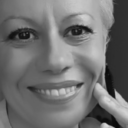 Yiota Papanikolaou