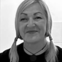 Henny Clark's Avatar